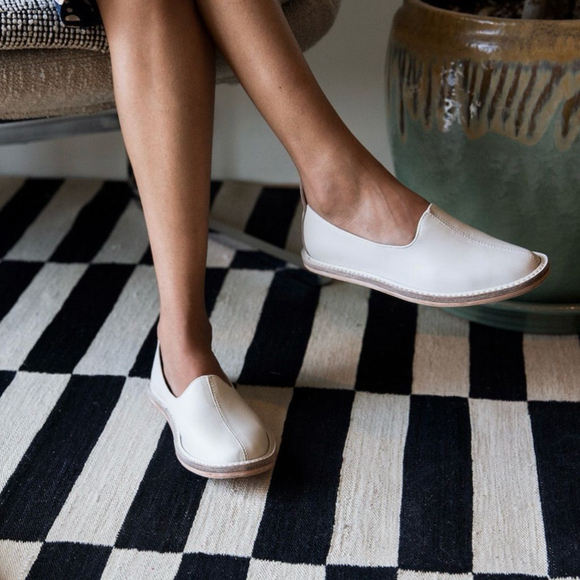 Vayarta Shoes - Vayarta Leather Slip-On Flats Moccasin Loafers Hand Made Shoes Size 10 Beige